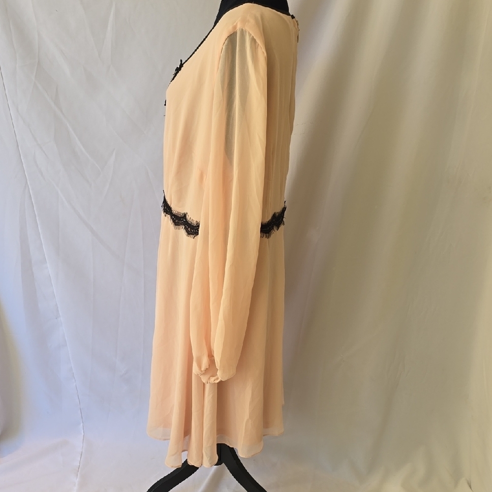 Asos Curve women plus size 20 dress pink long sleeve knee length, lined - Picture 5 of 6